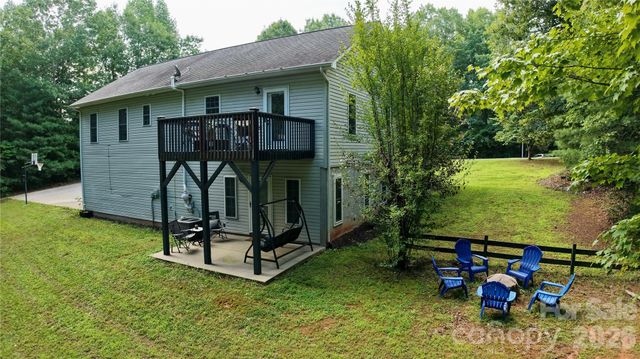 2031 Cam Drive, Morganton, NC 28655