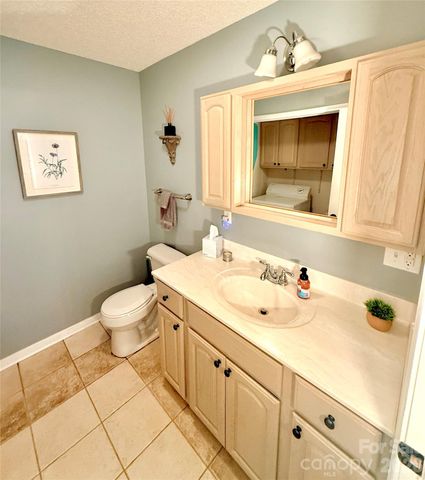 2031 Cam Drive, Morganton, NC 28655