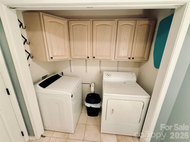 2031 Cam Drive, Morganton, NC 28655