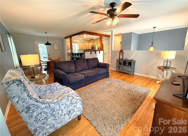 2031 Cam Drive, Morganton, NC 28655