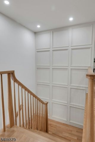 38 Brookside Ter, North Caldwell Boro, NJ 07006