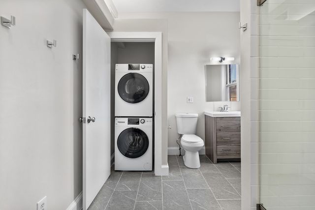 118 Dorchester Street 3, Boston, MA 02127