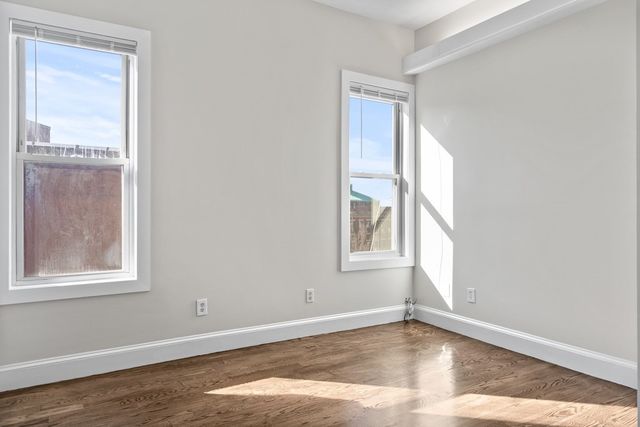 118 Dorchester Street 3, Boston, MA 02127