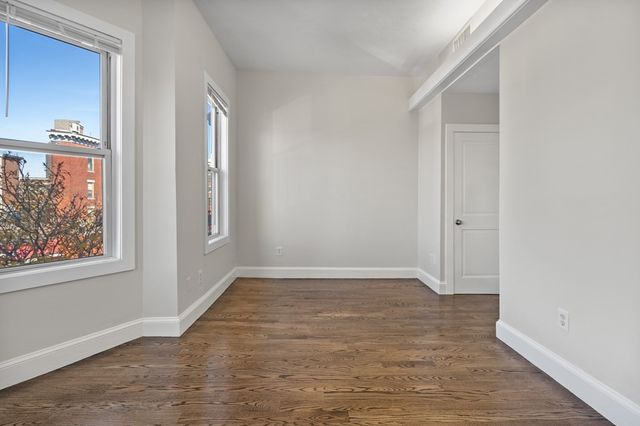 118 Dorchester Street 3, Boston, MA 02127