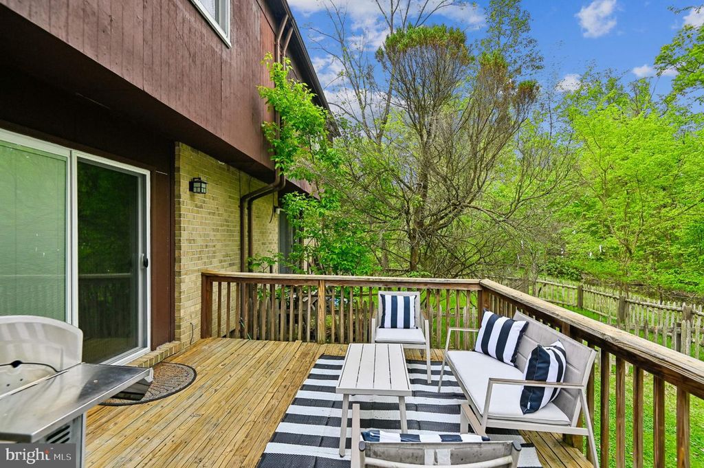Image 32 of property listing at 3838 TWIN LAKES CT, Baltimore, MD 21244