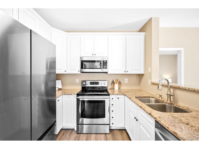 4054 S Crystal Cir 101, Aurora, CO 80014