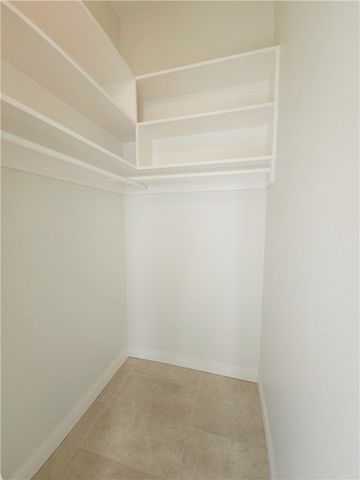 108 E Broadway Ave Ave, Portland, TX 78374