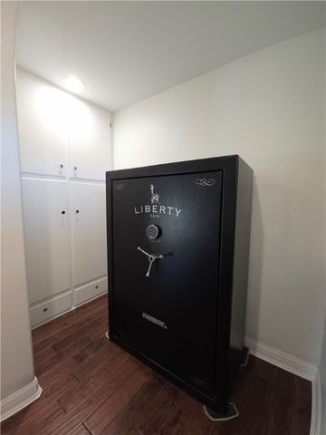 108 E Broadway Ave Ave, Portland, TX 78374