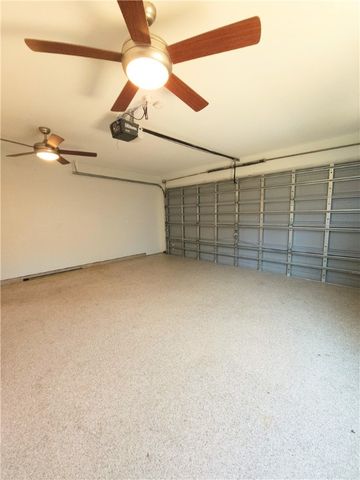 108 E Broadway Ave Ave, Portland, TX 78374