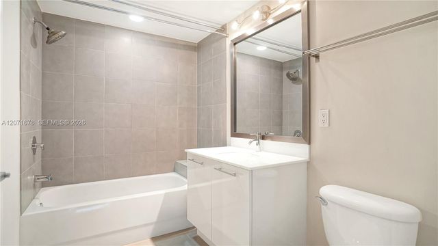 92 SW 3rd Street 1803, Miami, FL 33130