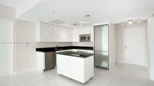 92 SW 3rd Street 1803, Miami, FL 33130