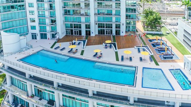92 SW 3rd Street 1803, Miami, FL 33130