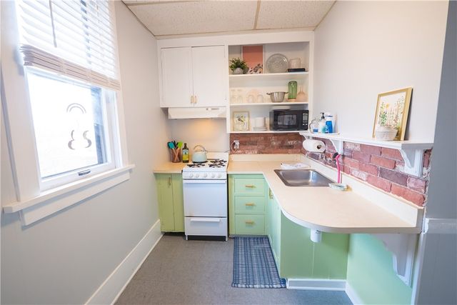 803 W Maple Street, Rogers, AR 72756