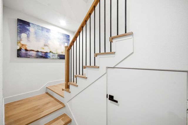2212 Lou Ellen Lane D, Houston, TX 77018