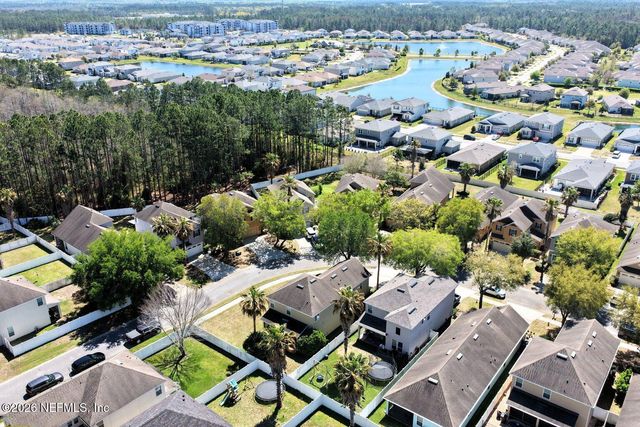 816 QUIET STONE Lane, Orange Park, FL 32065