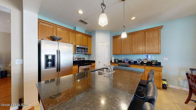 816 QUIET STONE Lane, Orange Park, FL 32065