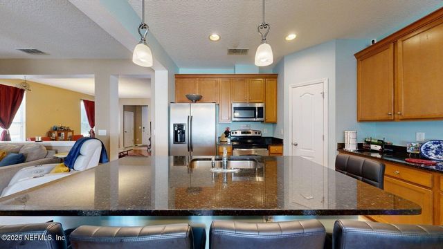 816 QUIET STONE Lane, Orange Park, FL 32065