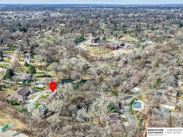 11120 Pine Plaza, Omaha, NE 68144