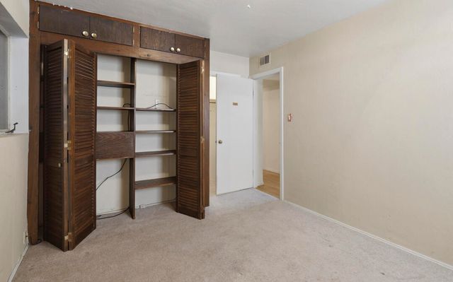 2824 Vermont Street NE, Albuquerque, NM 87110