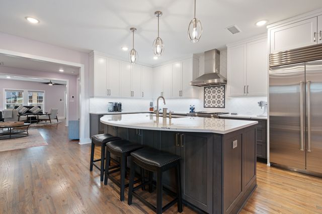 5327 Richard Avenue, Dallas, TX 75206