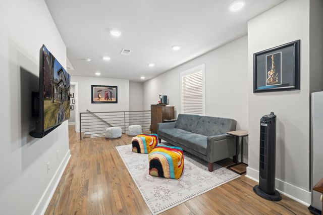 5327 Richard Avenue, Dallas, TX 75206