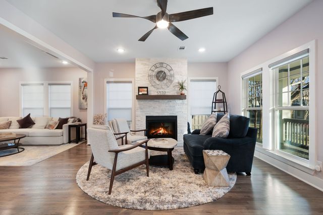 5327 Richard Avenue, Dallas, TX 75206