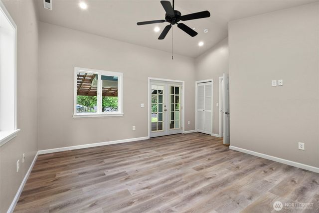 17210 SE May Valley Road, Renton, WA 98059