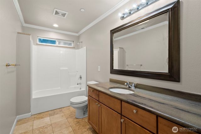 17210 SE May Valley Road, Renton, WA 98059