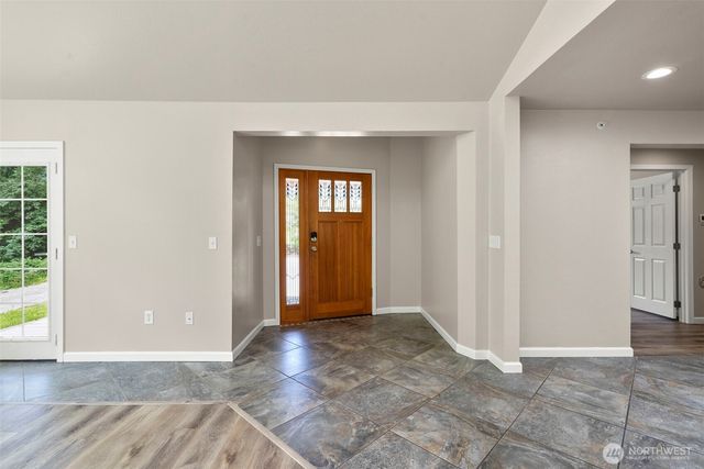 17210 SE May Valley Road, Renton, WA 98059
