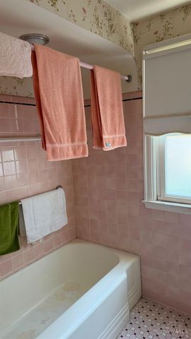 2615 Allaire Avenue, Cincinnati, OH 45239