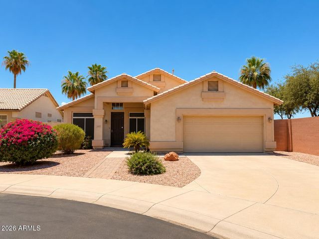 13871 W WINDSOR Avenue, Goodyear, AZ 85395