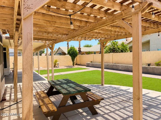 13871 W WINDSOR Avenue, Goodyear, AZ 85395