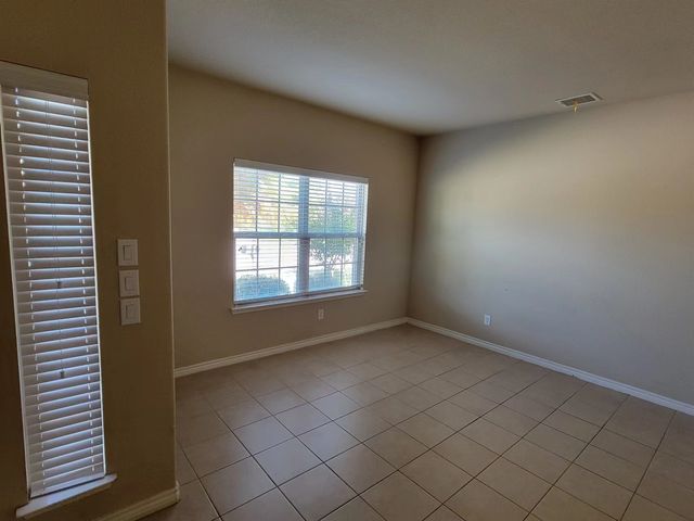 1537 Castle Creek Drive, Little Elm, TX 75068