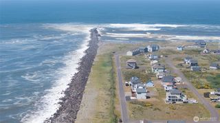 1511 E Ocean Shores Boulevard SW, Ocean Shores, WA 98569