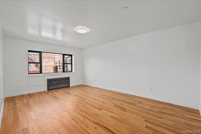 671 Bronx River Road 6C, Yonkers, NY 10704