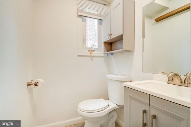 421 JEFFERSON ST NE, Washington, DC 20011