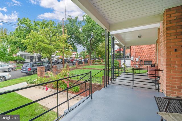 421 JEFFERSON ST NE, Washington, DC 20011