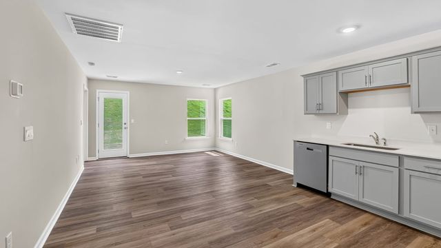 208 Strudwick Way, Piedmont, SC 29673