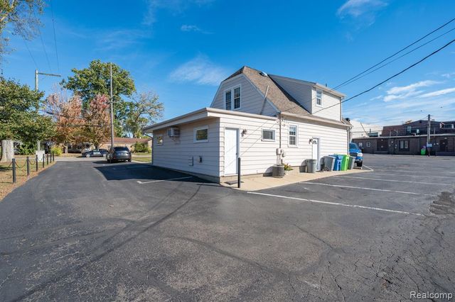 161 Whipple Street, South Lyon, MI 48178