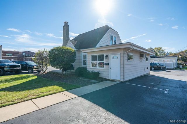 161 Whipple Street, South Lyon, MI 48178