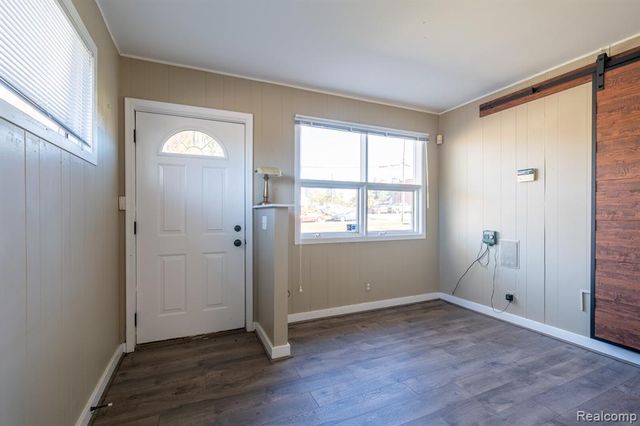 161 Whipple Street, South Lyon, MI 48178