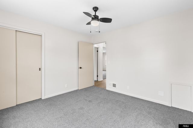 6107 Blondo Street, Omaha, NE 68104