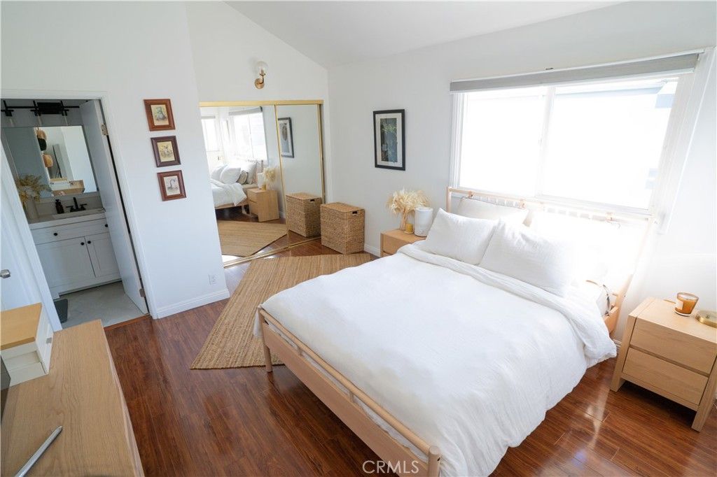 Image 11 of property listing at 3834 W Avenue 43 2, Los Angeles, CA 90041