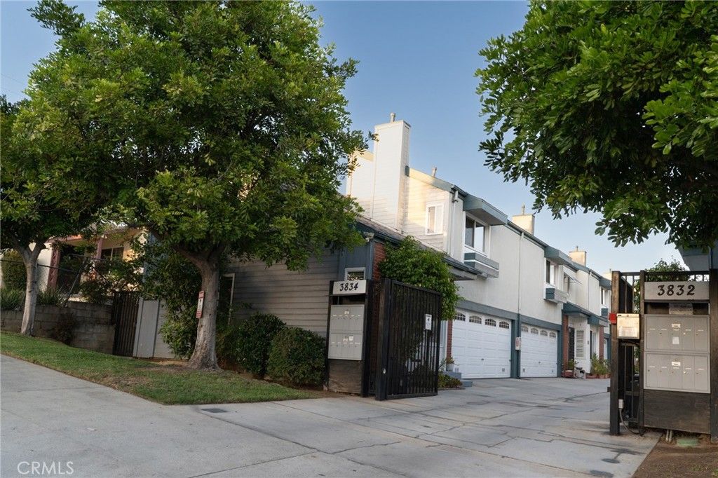 Image 17 of property listing at 3834 W Avenue 43 2, Los Angeles, CA 90041