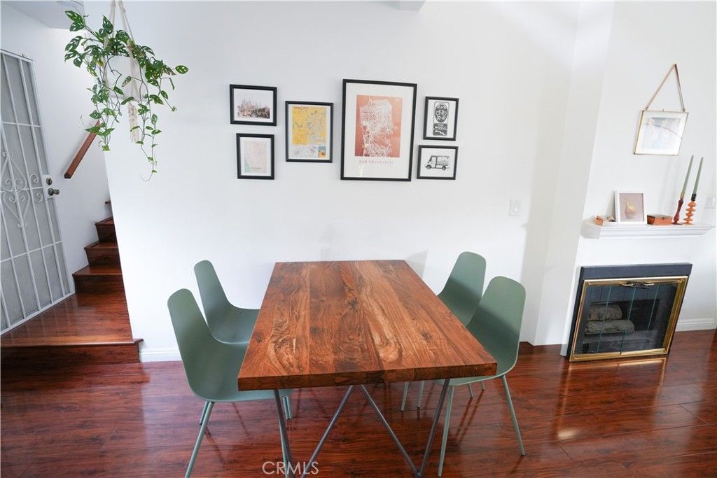 Image 3 of property listing at 3834 W Avenue 43 2, Los Angeles, CA 90041
