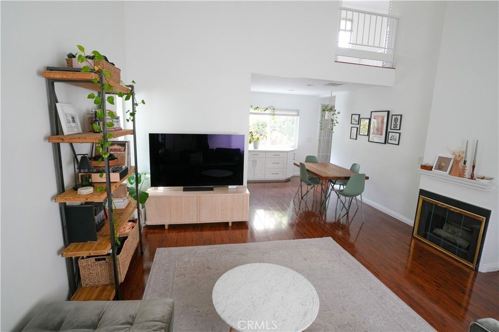 Image 7 of property listing at 3834 W Avenue 43 2, Los Angeles, CA 90041