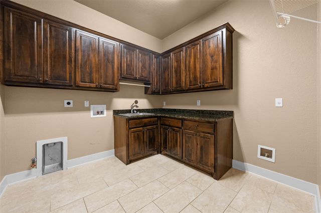 12 Lago Verde LN, Belton, TX 76513