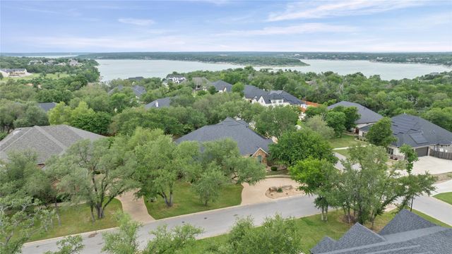 12 Lago Verde LN, Belton, TX 76513