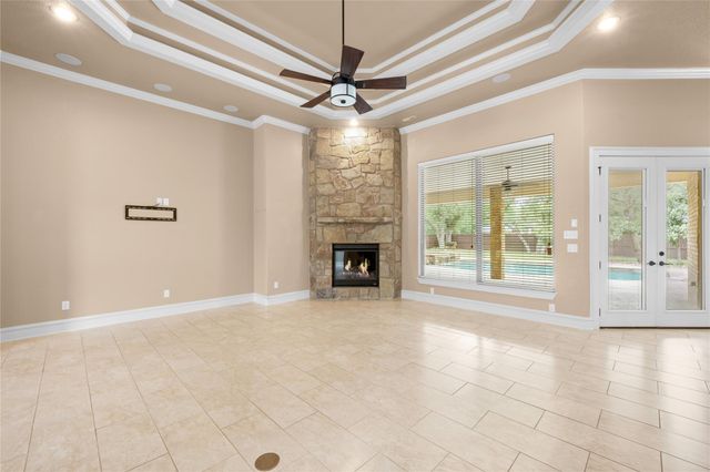 12 Lago Verde LN, Belton, TX 76513