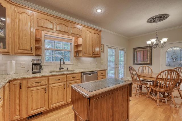 206 Timbergate Trail, Blairsville, GA 30512